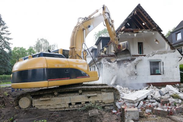 Home Demolition Service in Fresno