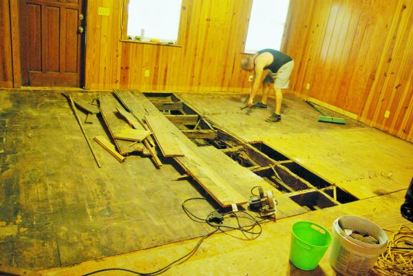 Subfloor Demolition in Fresno