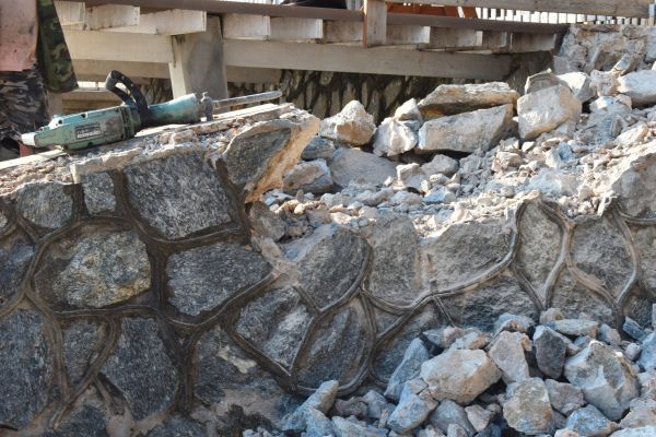 Retaining Wall Demolition in Fresno